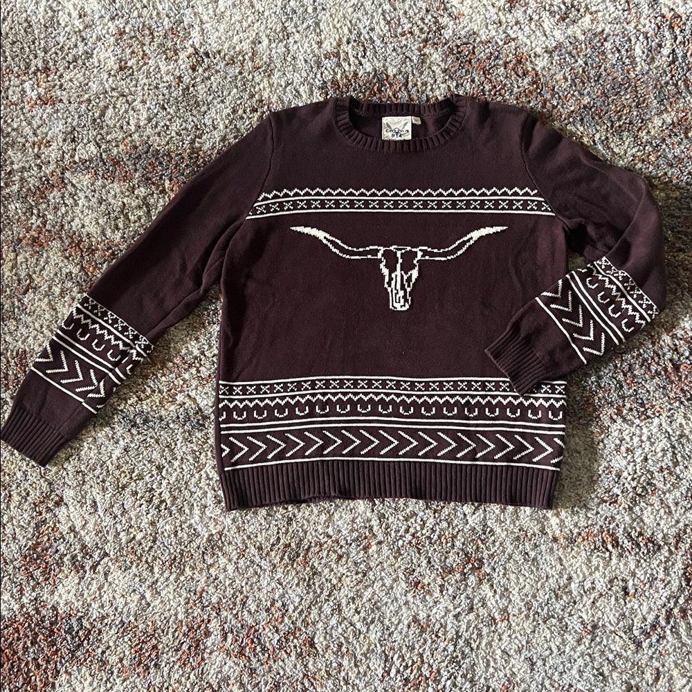 Women’s western style sweater ✨